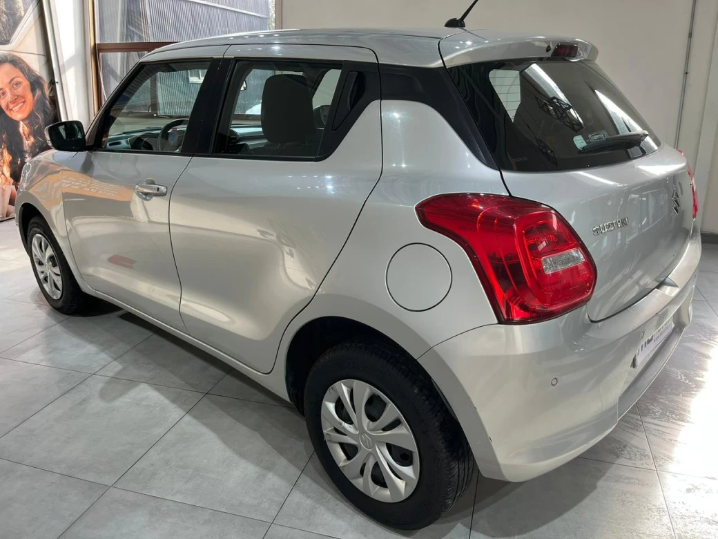 imagen 0 de vehiculo con id 2198